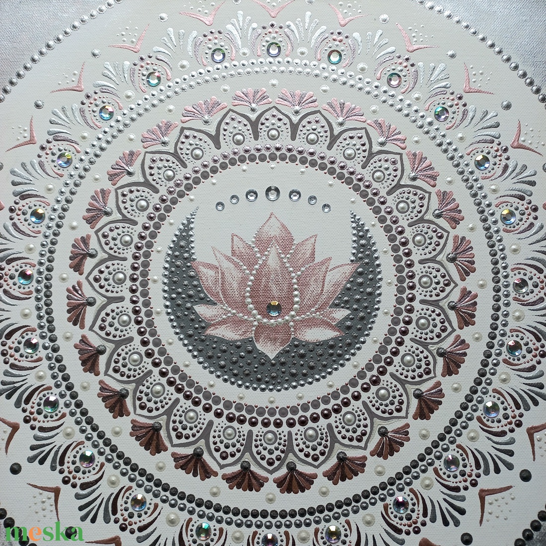 Pontozott mandala- Lótuszvirág strasszkővel - otthon & életmód - dekoráció - spiritualitás - mandala - Meska.hu Pontozott mandala- Lótuszvirág strasszkővel - otthon & életmód - dekoráció - spiritualitás - mandala - Meska.hu