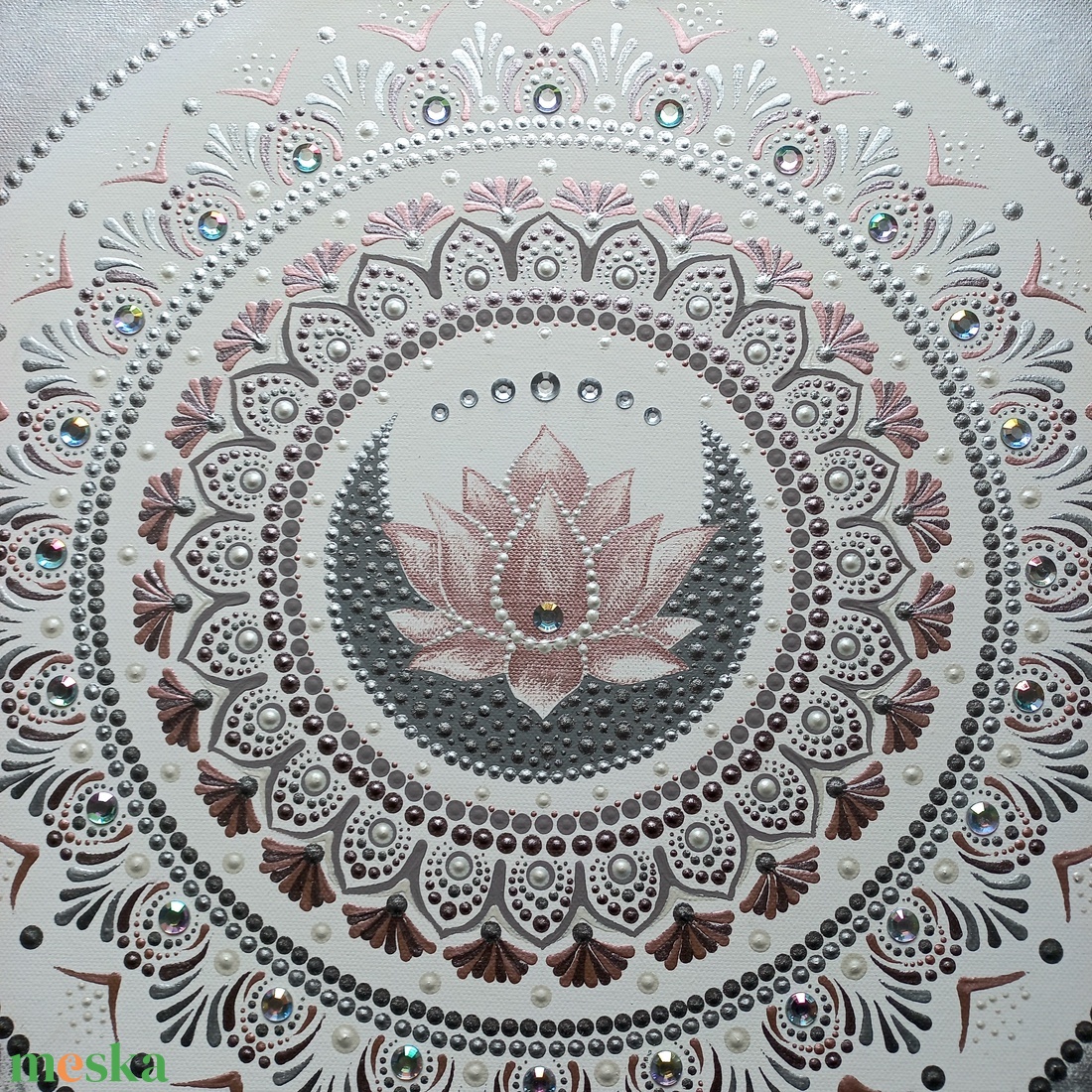 Pontozott mandala- Lótuszvirág strasszkővel - otthon & lakás - dekoráció - spiritualitás - mandala - Meska.hu