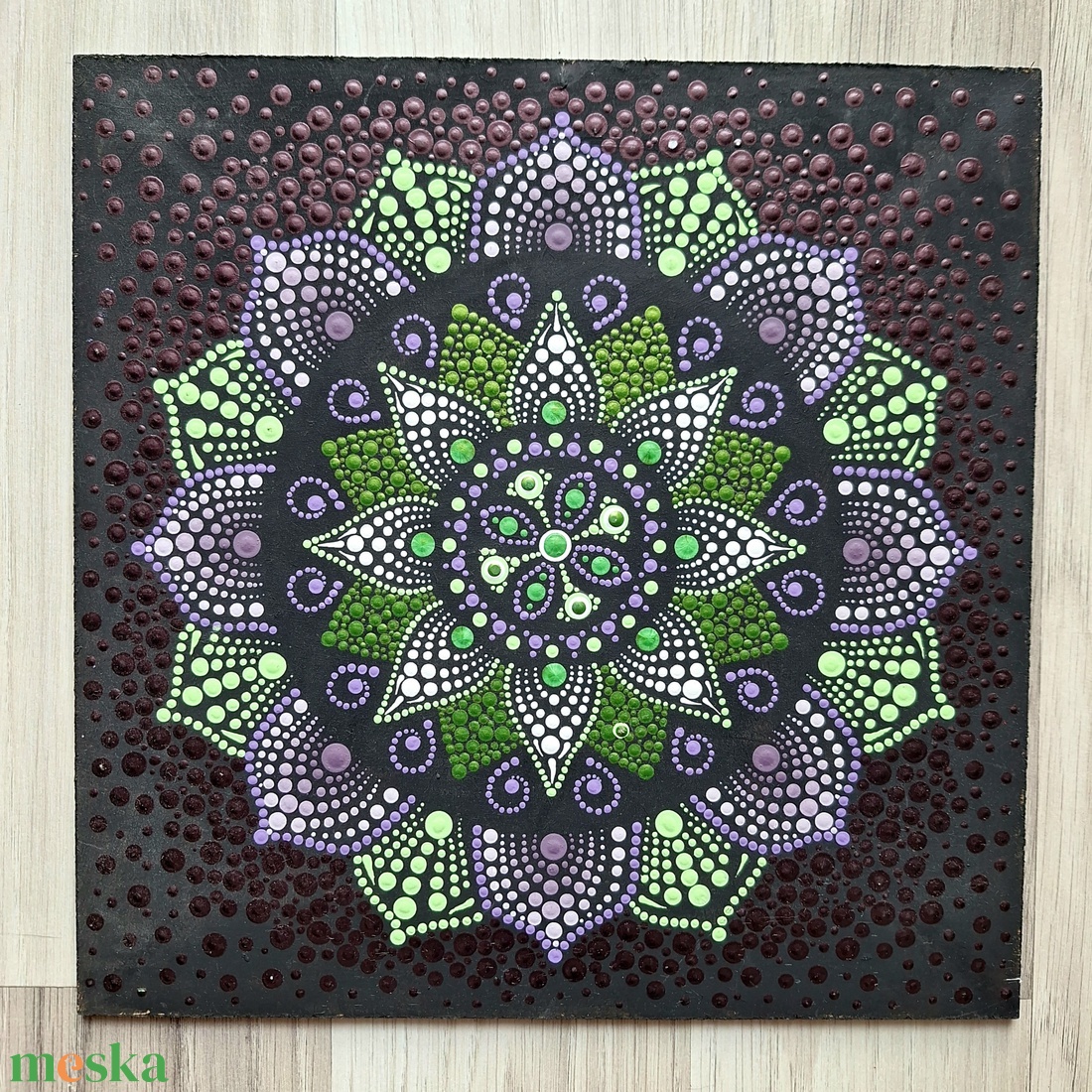 Pontozott mandala - Zöld, lila, fehér - otthon & életmód - dekoráció - spiritualitás - mandala - Meska.hu Pontozott mandala - Zöld, lila, fehér - otthon & életmód - dekoráció - spiritualitás - mandala - Meska.hu