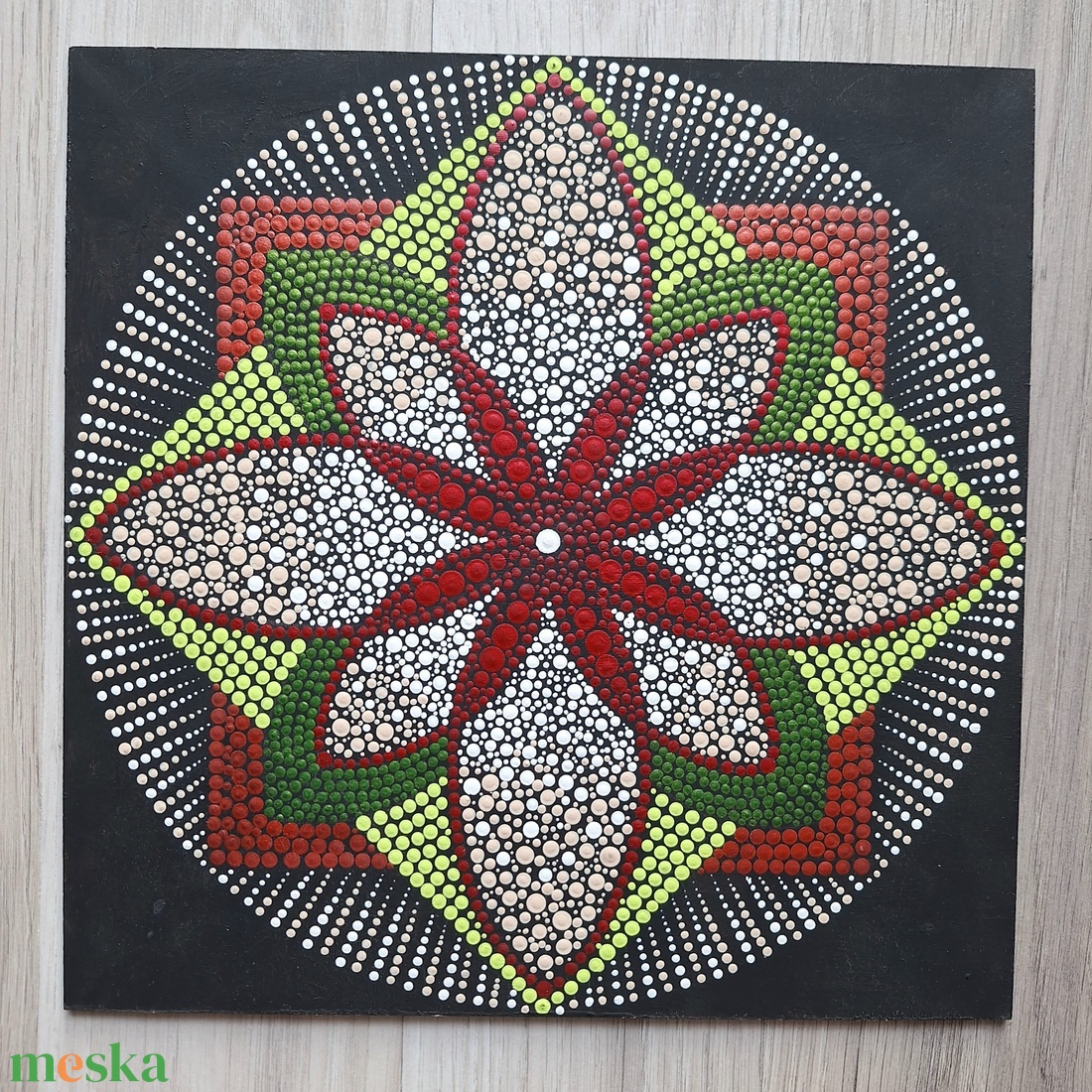 Pontozott mandala - Bordó, fehér, zöld - otthon & életmód - dekoráció - spiritualitás - mandala - Meska.hu Pontozott mandala - Bordó, fehér, zöld - otthon & életmód - dekoráció - spiritualitás - mandala - Meska.hu