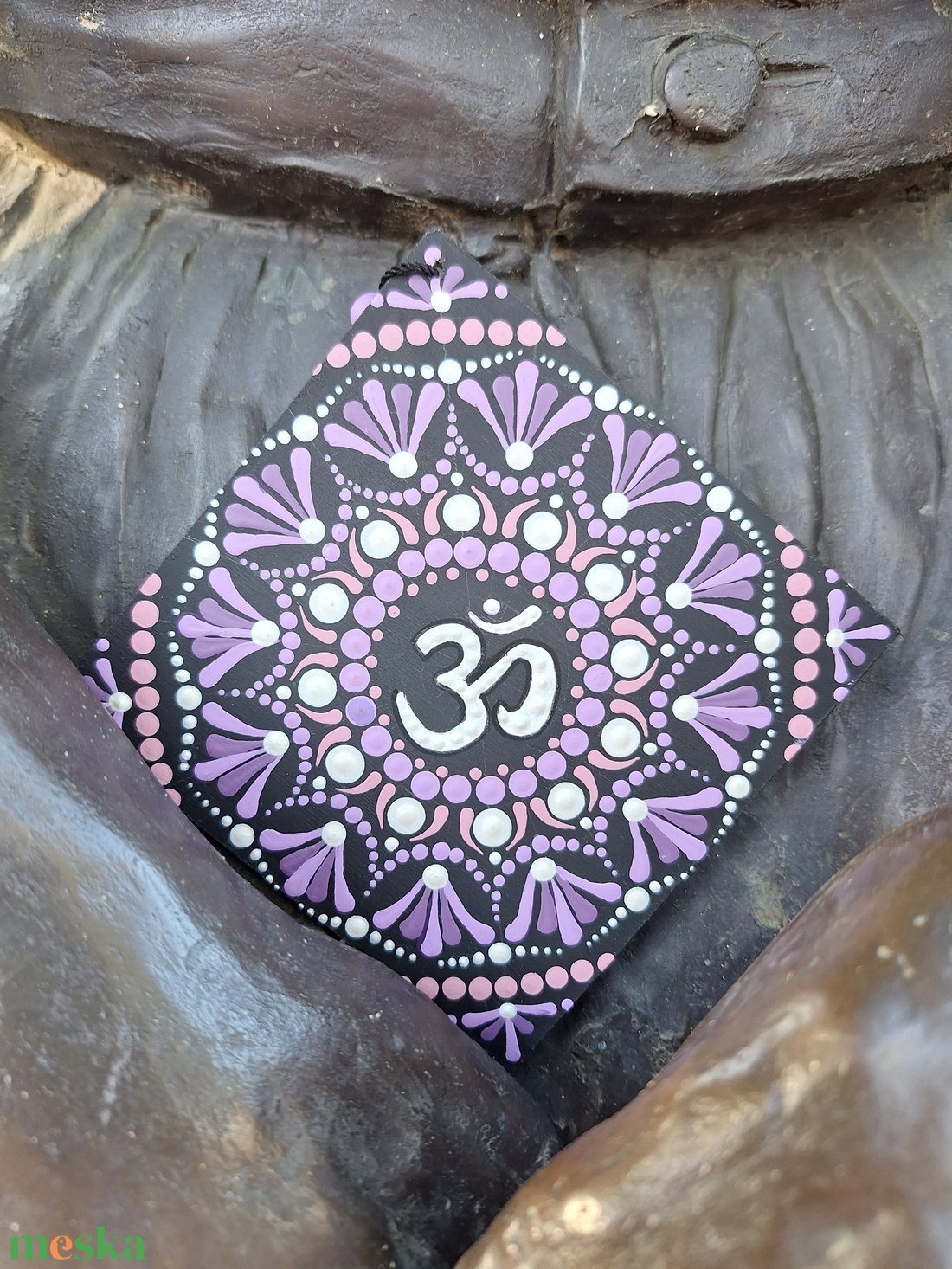 Pontozott mandala - Om lila függő - otthon & életmód - dekoráció - spiritualitás - mandala - Meska.hu Pontozott mandala - Om lila függő - otthon & életmód - dekoráció - spiritualitás - mandala - Meska.hu