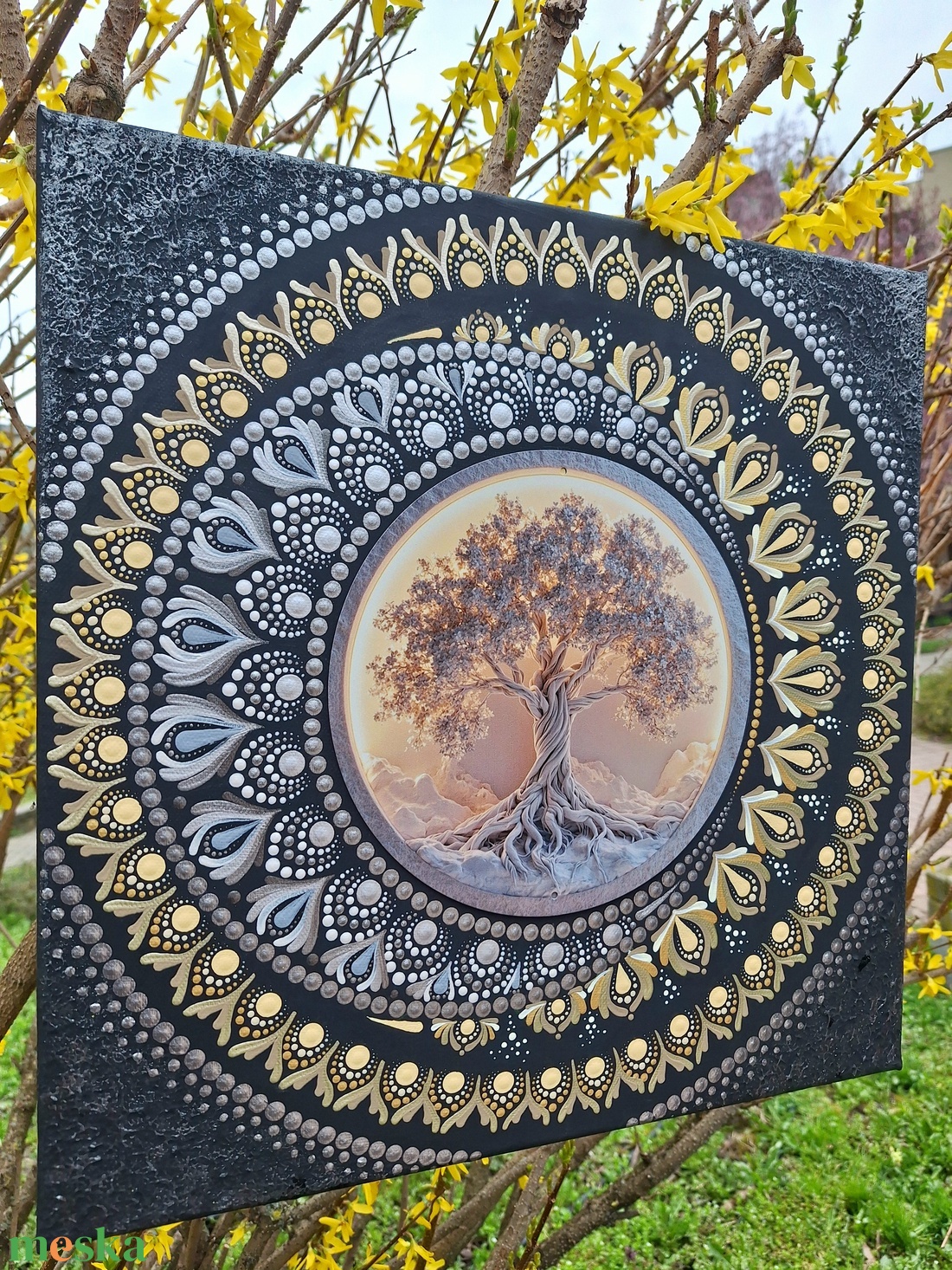 Pontozott mandala - Nap-Hold-Életfa - otthon & életmód - dekoráció - spiritualitás - mandala - Meska.hu