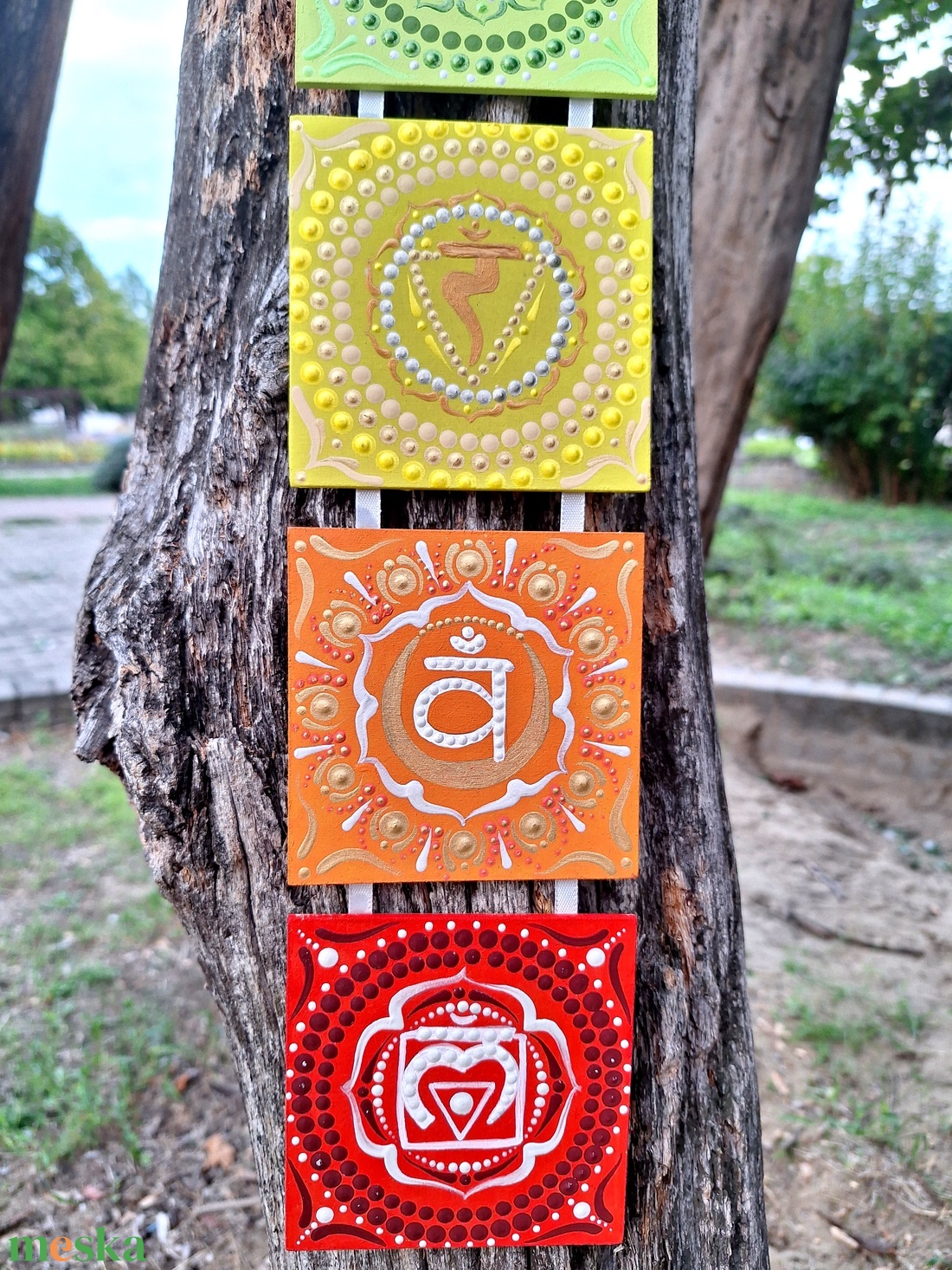 Pontozott mandala - 7 csakra, Csakrasor - otthon & életmód - dekoráció - spiritualitás - mandala - Meska.hu Pontozott mandala - 7 csakra, Csakrasor - otthon & életmód - dekoráció - spiritualitás - mandala - Meska.hu