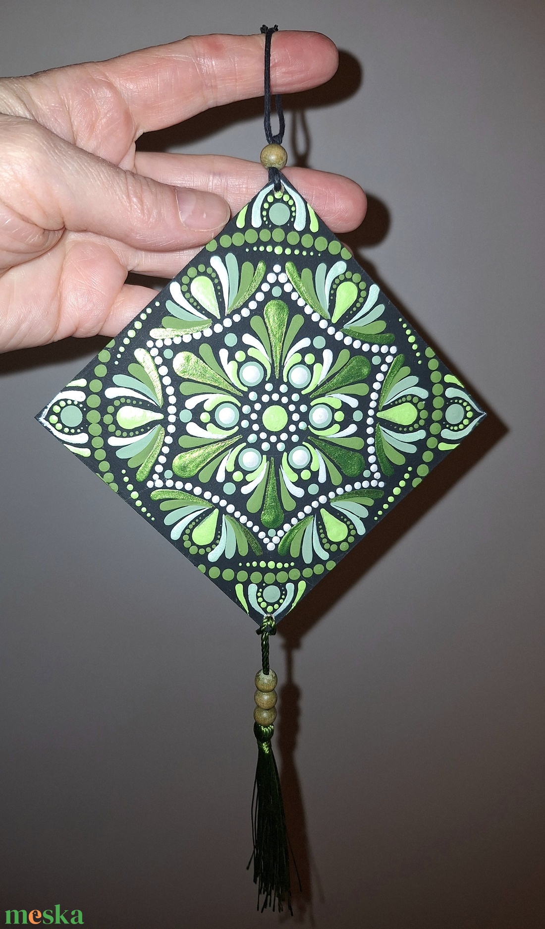 Pontozott mandala - Zöld függő - otthon & életmód - dekoráció - spiritualitás - mandala - Meska.hu