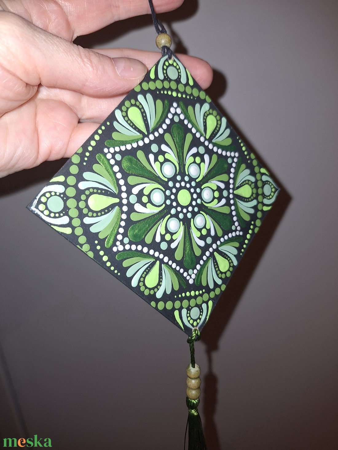 Pontozott mandala - Zöld függő - otthon & életmód - dekoráció - spiritualitás - mandala - Meska.hu