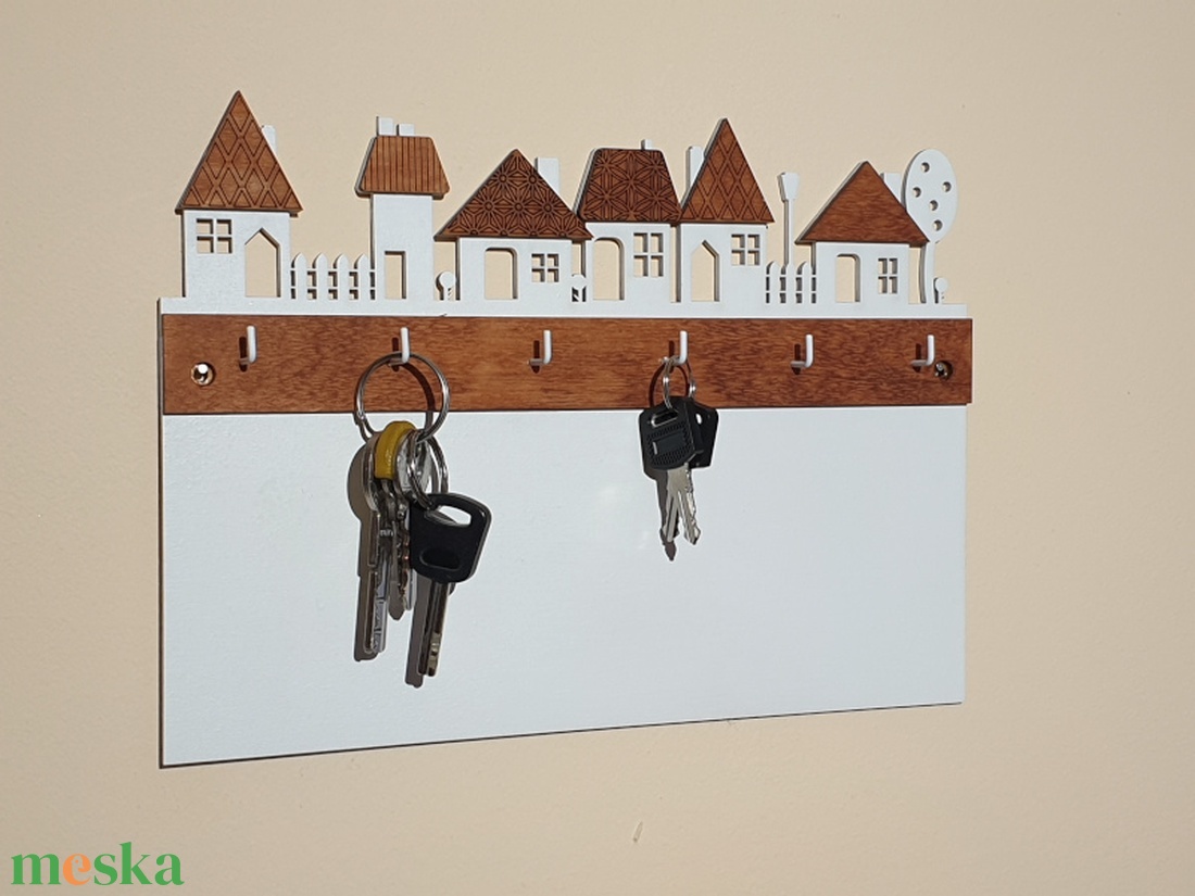 Házikós fali kulcstartó falvédővel - otthon & lakás - dekoráció - fali és függő dekoráció - fali kulcstartó - Meska.hu