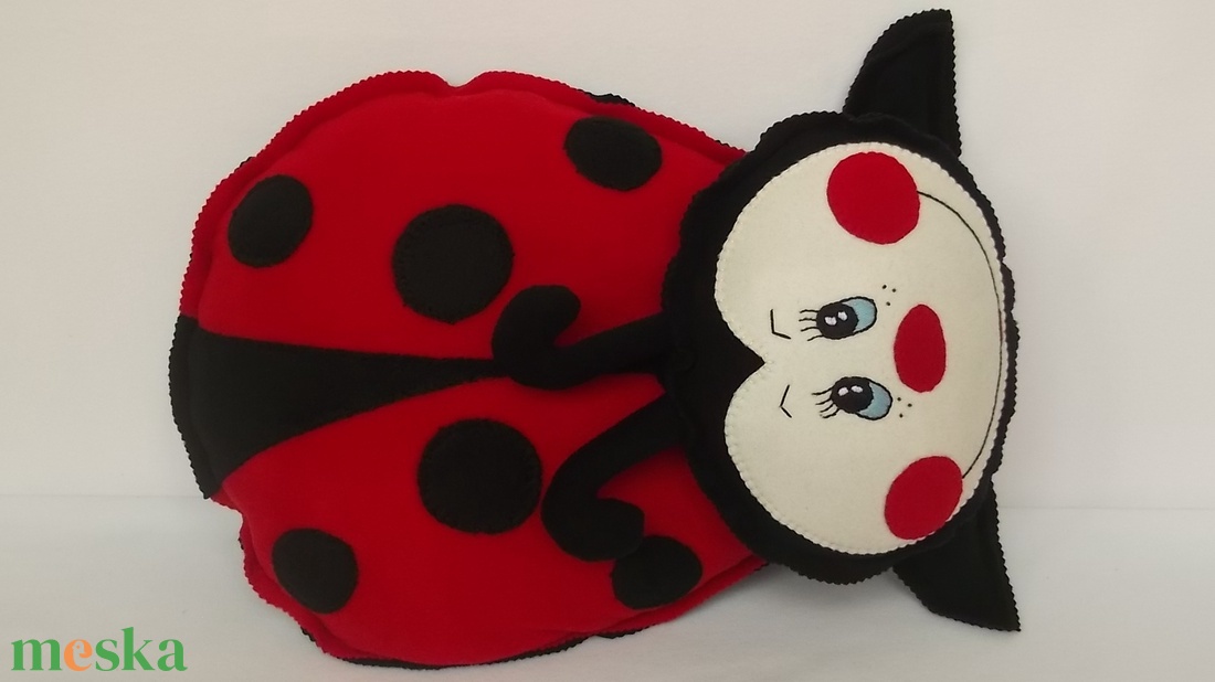  Katica-  párna Csomcsom részére -  - Meska.hu