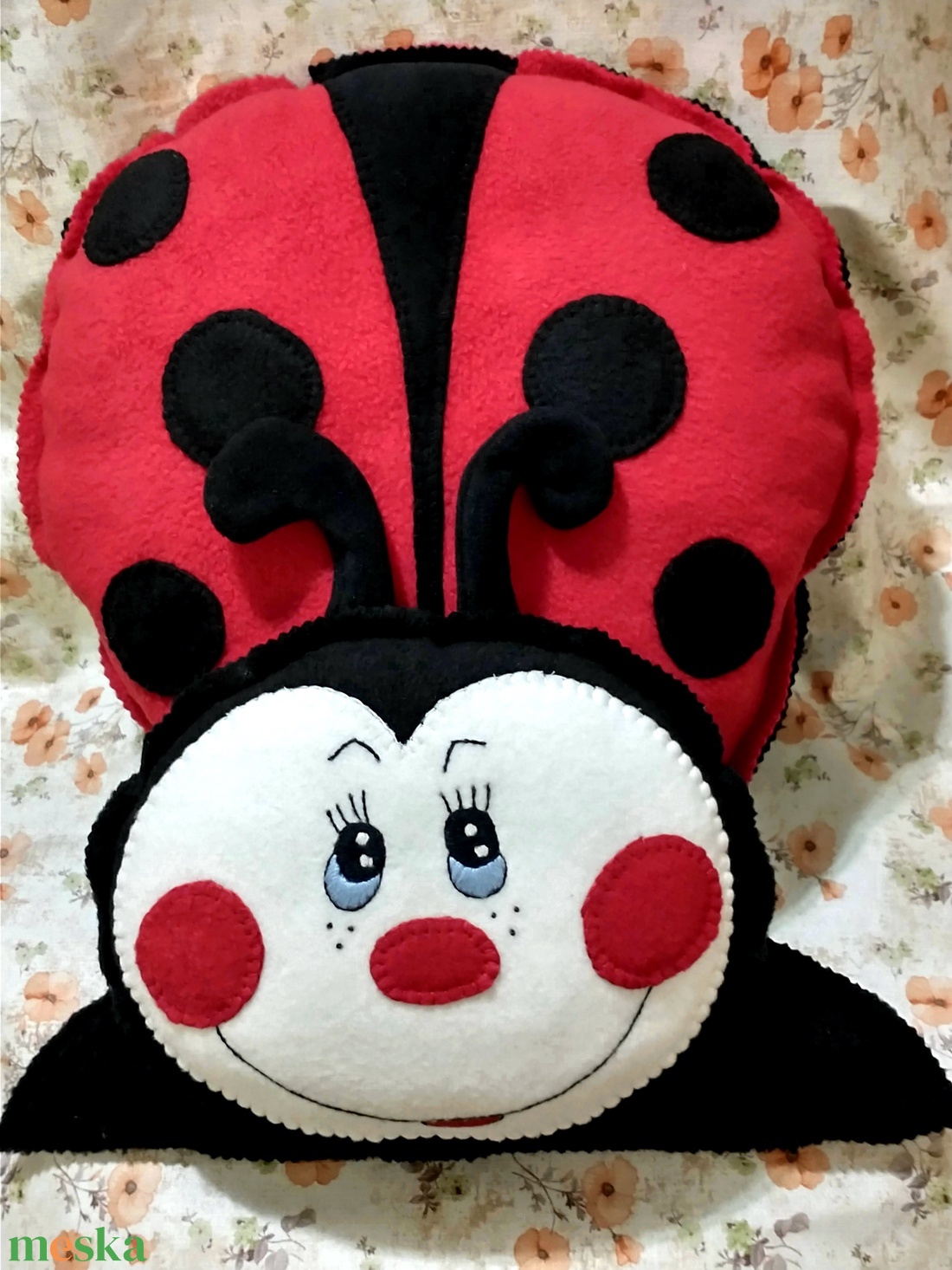 Katica - párna - otthon & életmód - babaszoba, gyerekszoba - gyerek díszpárna - Meska.hu