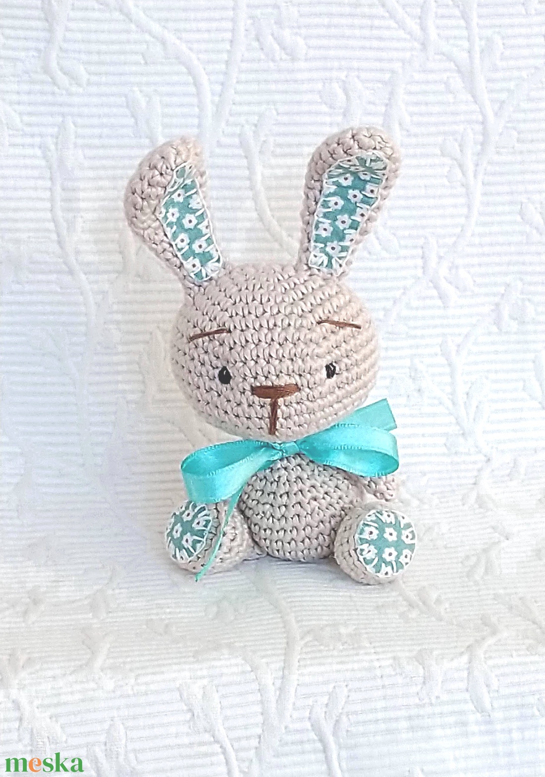 Egyedi- horgolt nyuszi - türkiz pamutvászonnal -szürkésdrapp-marokállat - játék & sport - plüssállat & játékfigura - nyuszi - Meska.hu