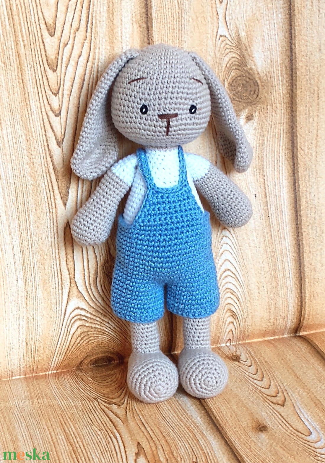 Nyuszi Dani - világoskék nadrágos - horgolt figura  - játék & sport - plüssállat & játékfigura - nyuszi - Meska.hu