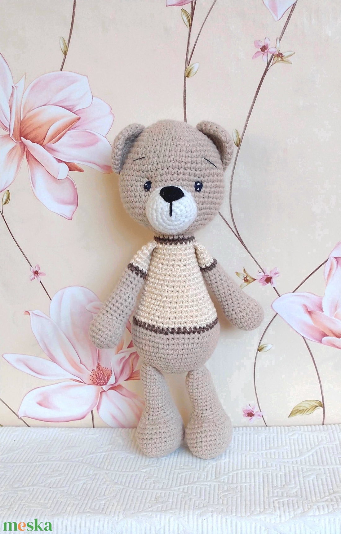Puha- horgolt maci - amigurumi figura - játék & sport - plüssállat & játékfigura - maci - Meska.hu