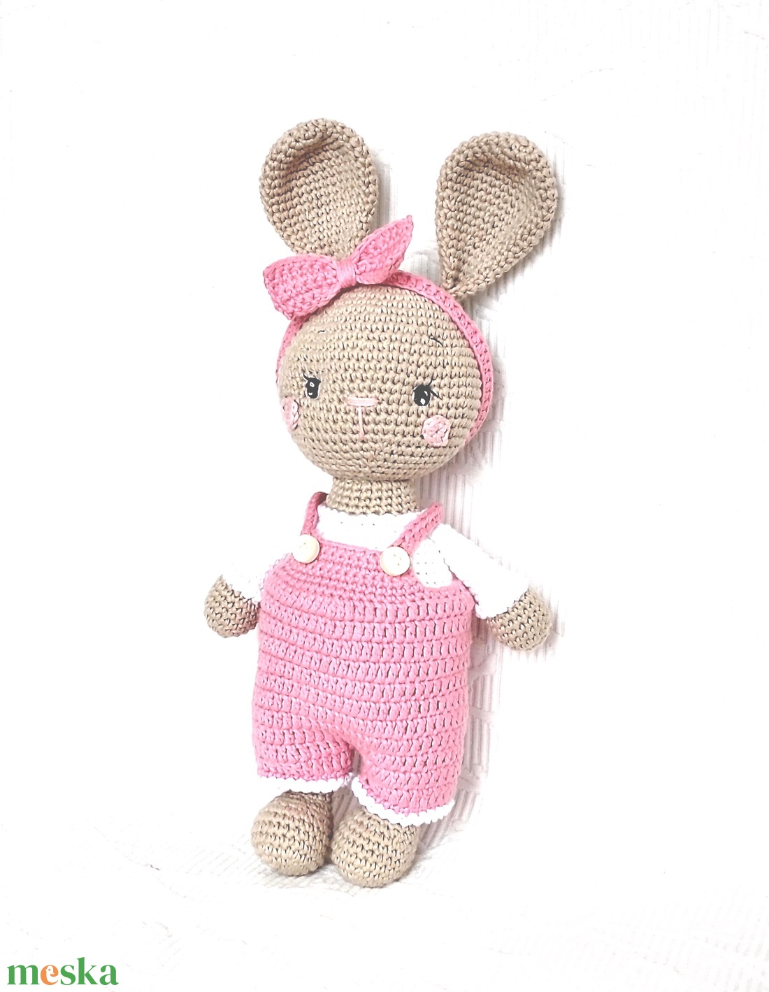 Nyuszi baba - rózsaszín nadrágban - öltöztethető - amigurumi - horgolt nyuszi - játék & sport - plüssállat & játékfigura - nyuszi - Meska.hu