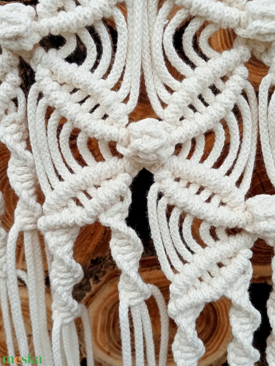 Virágos makramé (csomózott) falidísz - otthon & életmód - dekoráció - fali és függő dekoráció - falra akasztható dekor - Meska.hu