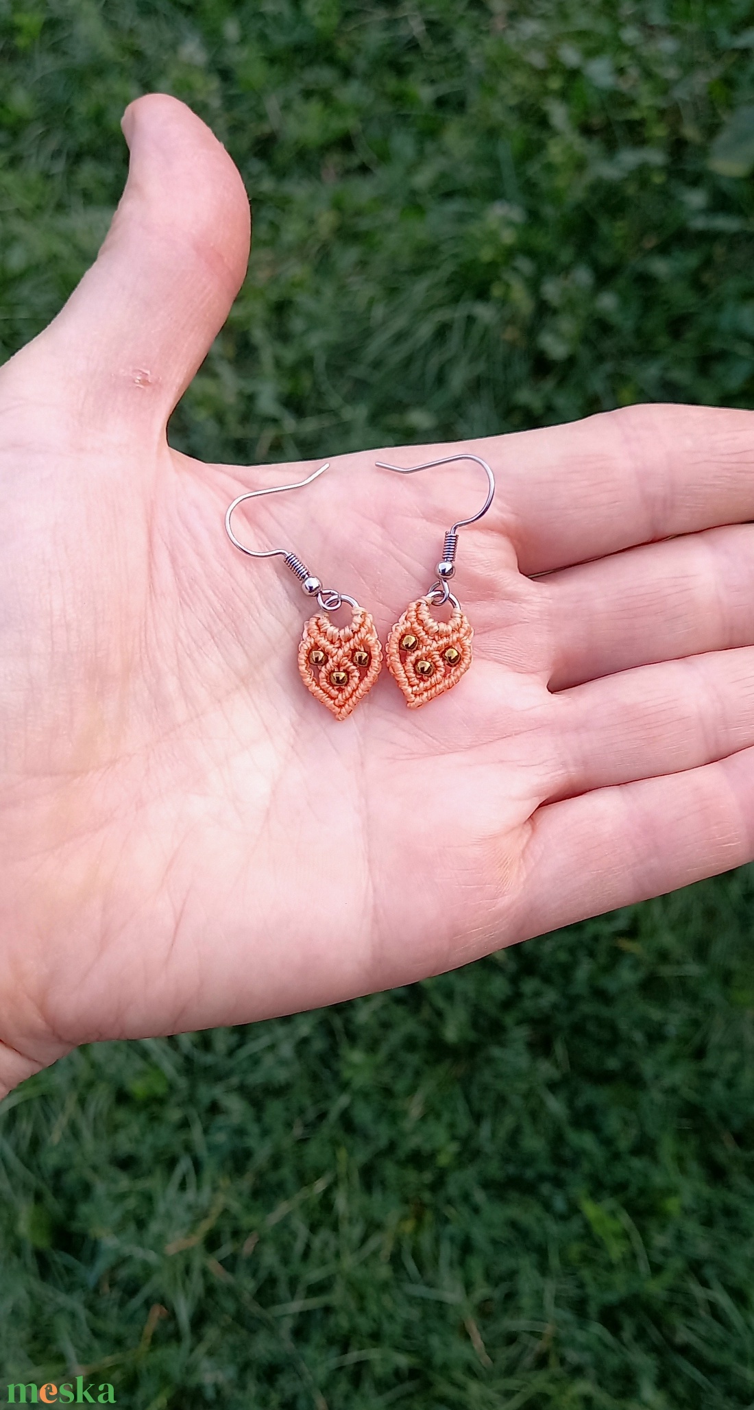 Mini v.narancs,makramé fülbevaló - ékszer - fülbevaló - lógó fülbevaló - Meska.hu