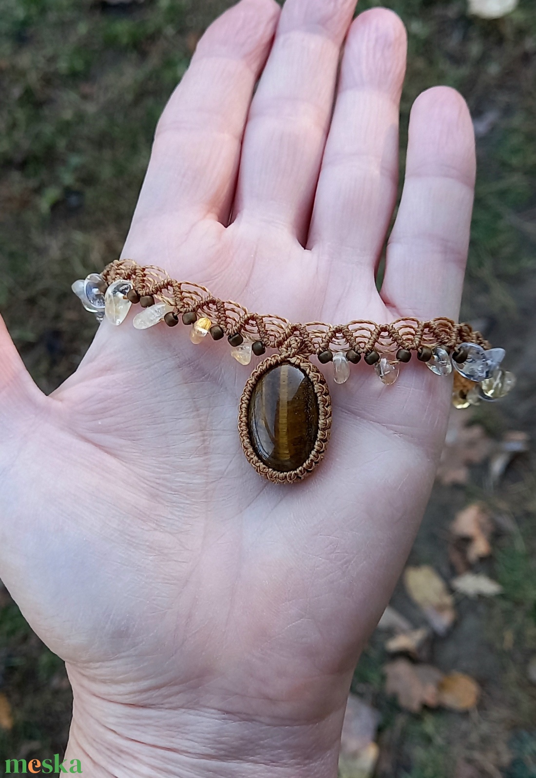 Tigrisszem/citrin, makramé nyaklánc  - ékszer - nyaklánc - medálos nyaklánc - Meska.hu