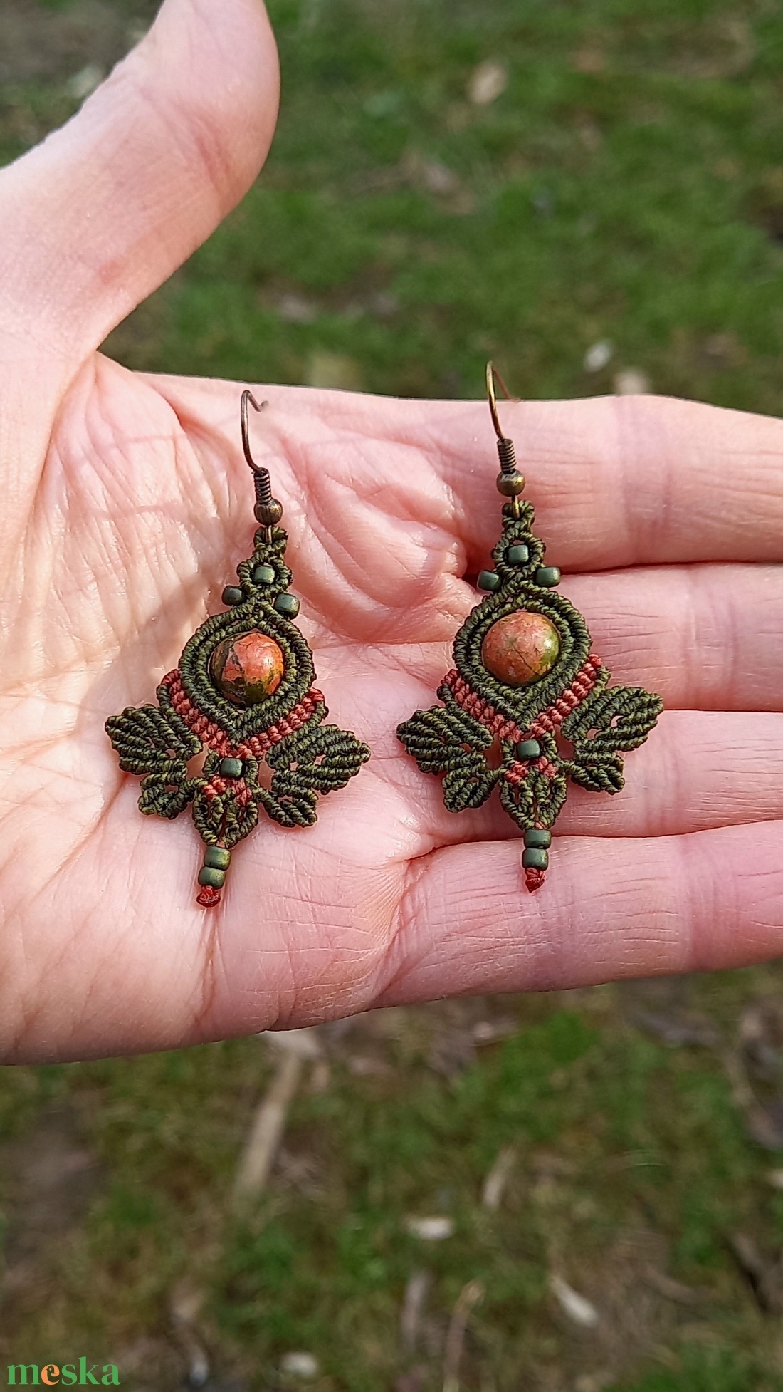 Unakit/olíva ,makramé fülbevaló - ékszer - fülbevaló - lógó fülbevaló - Meska.hu