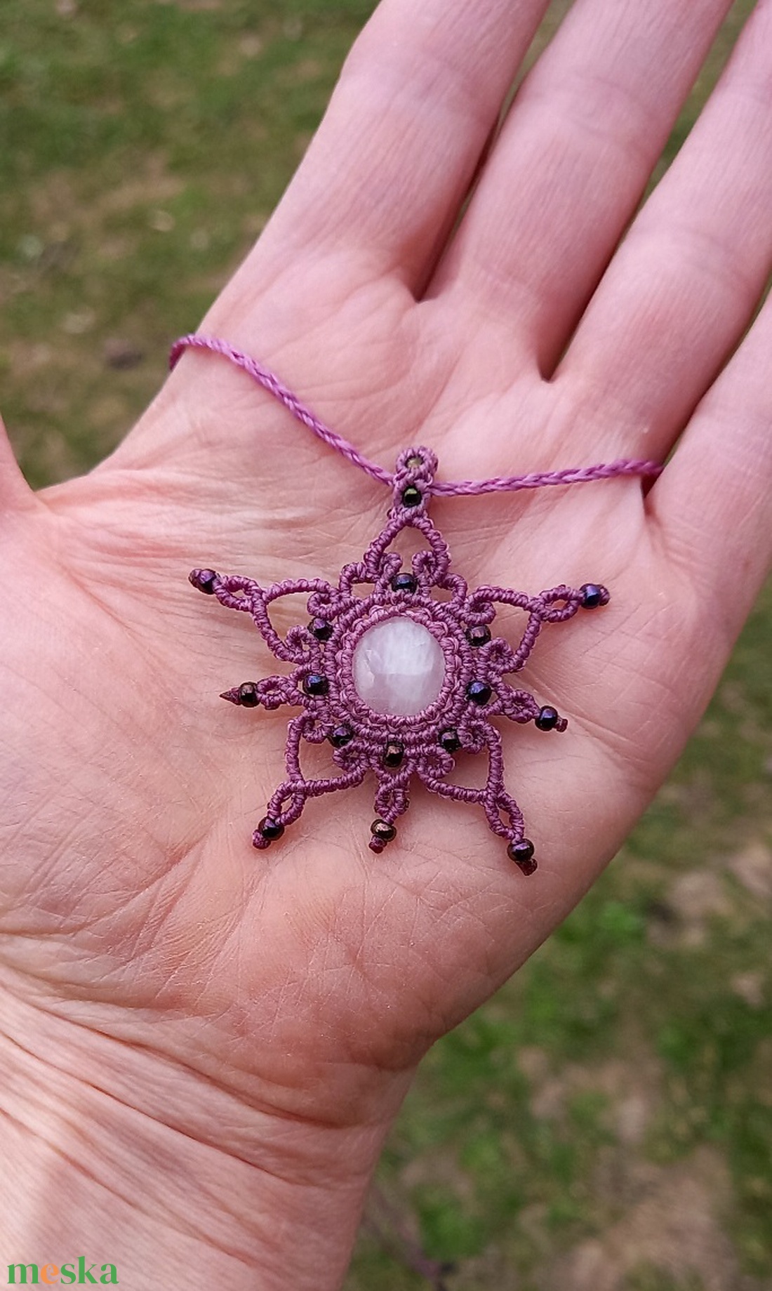 Rózsakvarc mandalácska,makramé nyaklánc  - ékszer - nyaklánc - medálos nyaklánc - Meska.hu