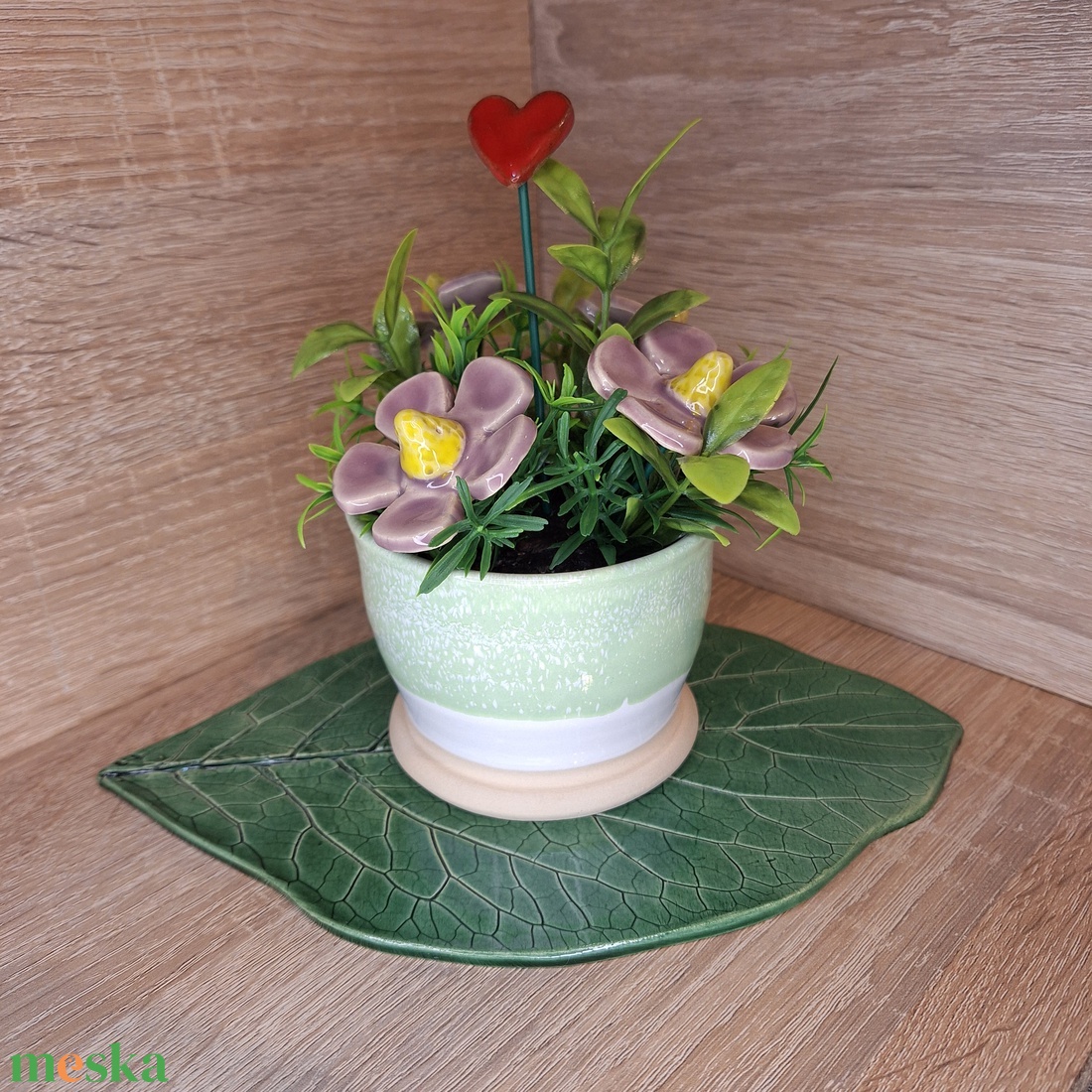 Kerámia dekor virágbox - Pisztácia színű - otthon & életmód - dekoráció - virágdísz és tartó - virágbox, virágdoboz - Meska.hu Kerámia dekor virágbox - Pisztácia színű - otthon & életmód - dekoráció - virágdísz és tartó - virágbox, virágdoboz - Meska.hu