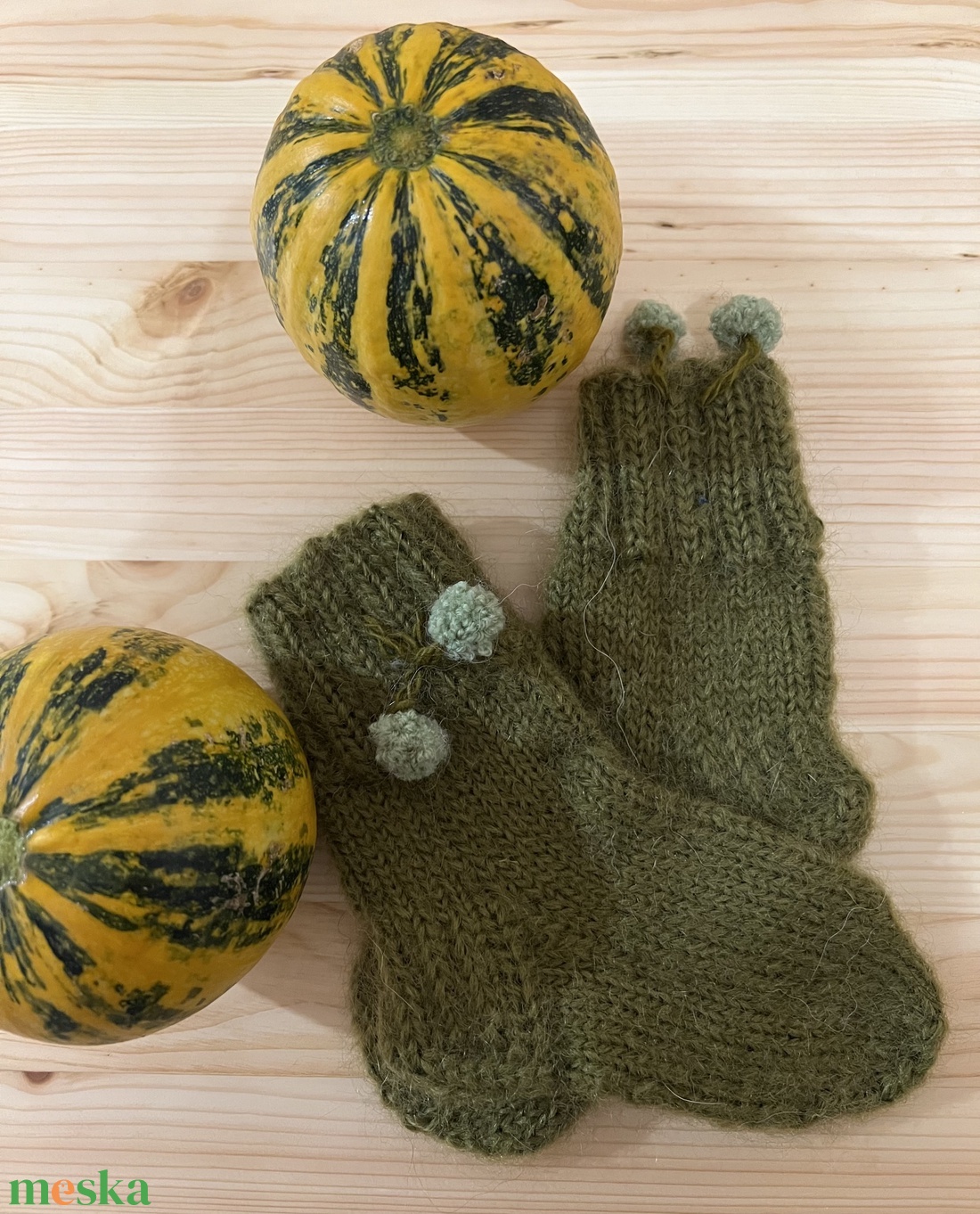 Nagymama szeretetével kötött gyapjú zokni - ruha & divat - cipő & papucs - zokni - Meska.hu