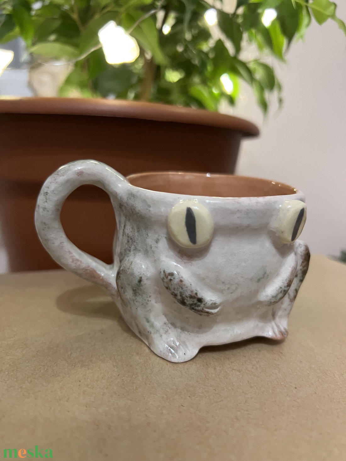 Vidám kicsi béka bögre  tökéletes espressohoz, kb. 150 ml - otthon & életmód - konyhafelszerelés, tálalás - tálalás - bögre & csésze - Meska.hu