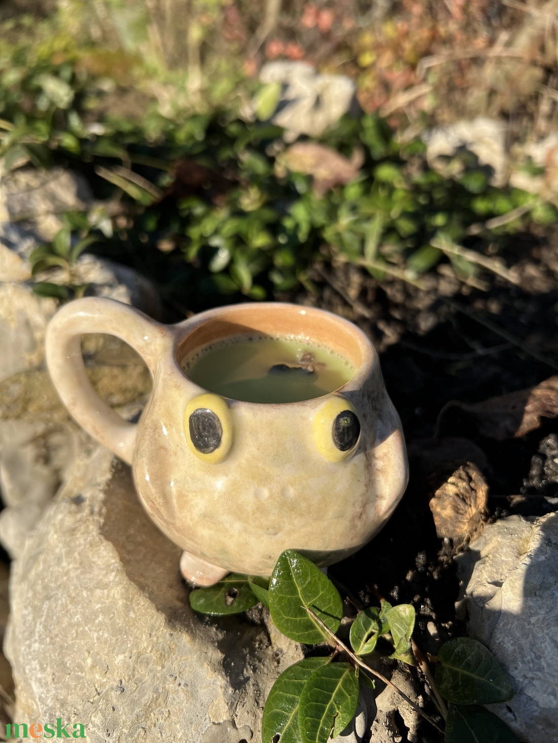 Vidám kicsi béka bögre  tökéletes espressohoz, kb. 150 ml - otthon & életmód - konyhafelszerelés, tálalás - tálalás - bögre & csésze - Meska.hu