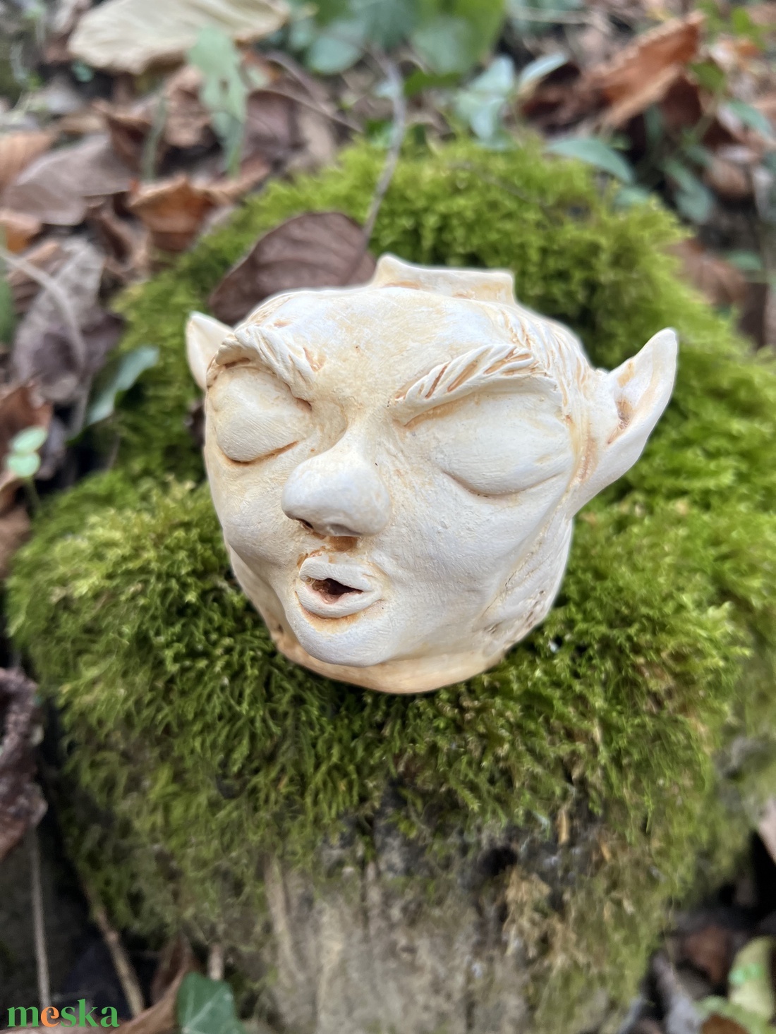 Kézzel készített kerámia troll füstölőtartó � visszaáramló füstölőkhöz, boszorkányos hangulat, goblincore otthoni dekor - otthon & életmód - dekoráció - spiritualitás - füstölő és füstölőtartó - Meska.hu