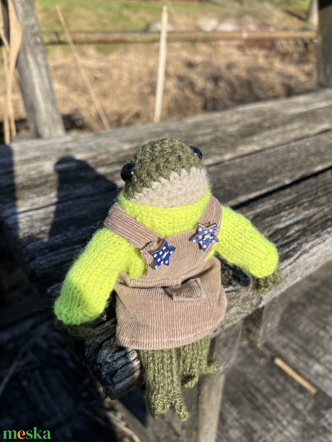 Prémium kézműves béka kordbársony ruhában - Díszcsomagolással. Egyedi  designer játék - otthon & életmód - dekoráció - dísztárgy - Meska.hu