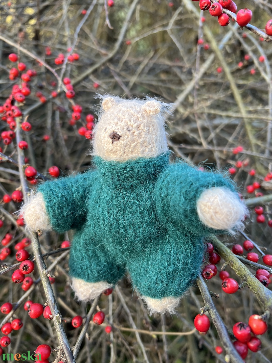 Misa maci � Kézzel kötött alpaka-selyem és pamut játék, bababarát puha plüss, 13 cm - baba - mama - baba játékok - waldorf játékok - Meska.hu