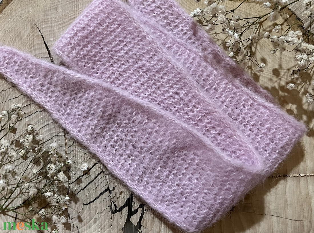 Kézzel kötött Mini Sophie sál - Rózsaszín alpaka és selyem nyakmelegítő - Elegáns ajándék díszdobozban - ruha & divat - sál, sapka, kendő - sál - Meska.hu