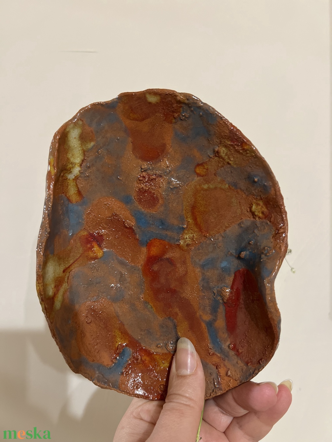 Egyedi kezmuves keramia tanyer � wabi sabi dekoracio  - otthon & életmód - konyhafelszerelés, tálalás - tálalás - tányér & étkészlet - Meska.hu