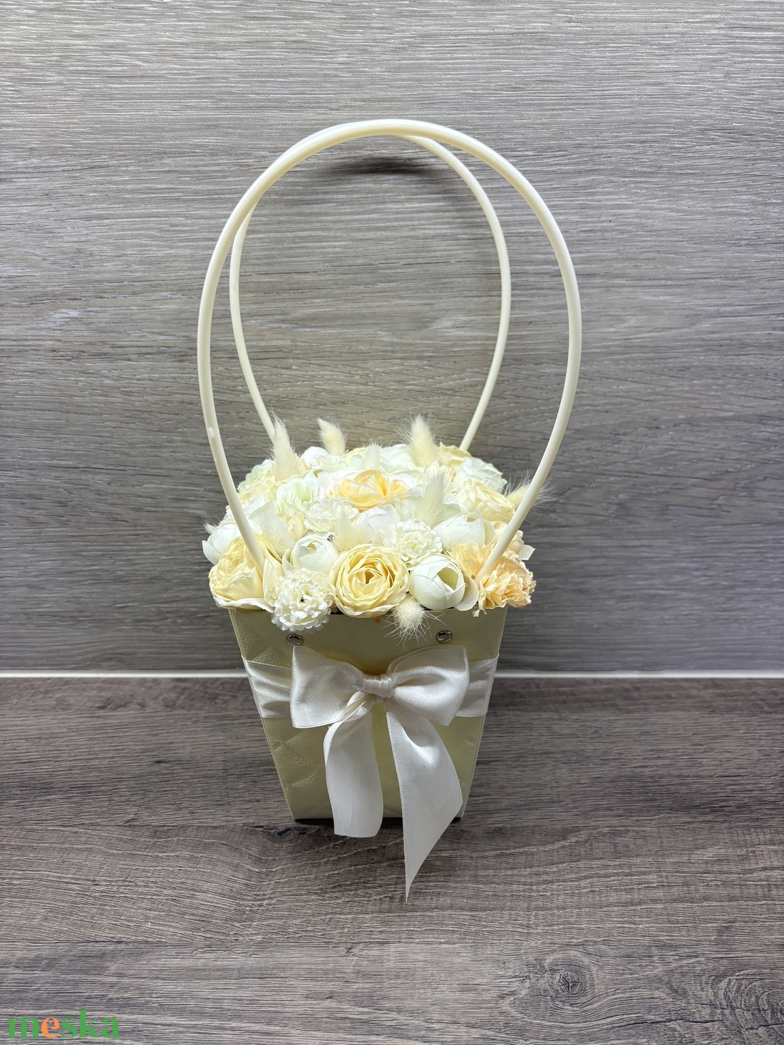 Virágbox táskában - otthon & életmód - virágdekoráció - virágok - virágbox - Meska.hu