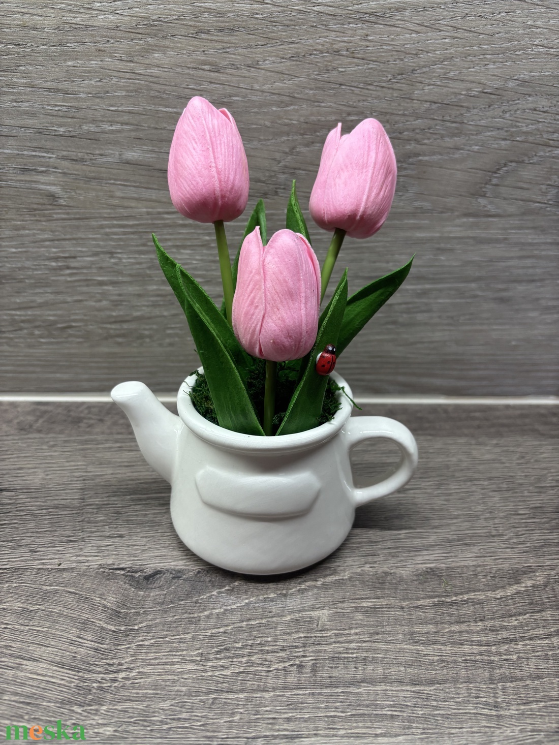 Tulipán kannában - otthon & életmód - virágdekoráció - virágdíszek - asztali virágdísz - Meska.hu