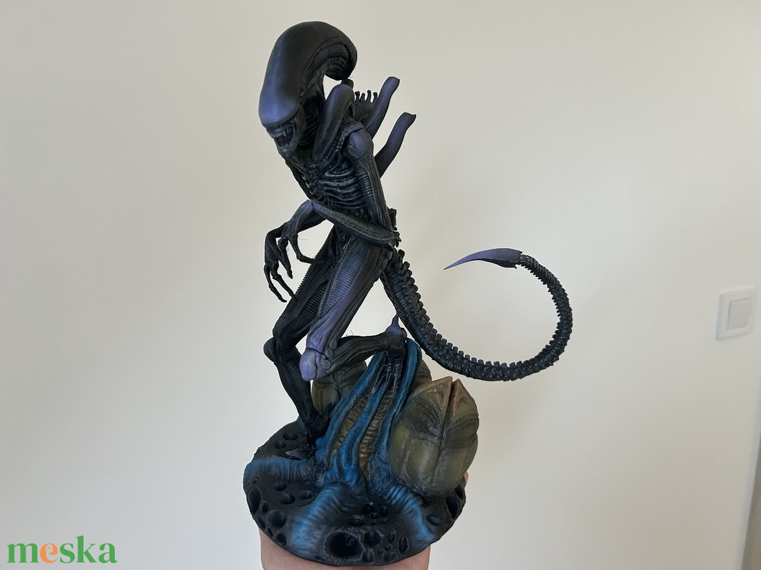  Egyedi, kézzel festett Xenomorph figura  Alien rajongóknak és gyűjtőknek! - otthon & életmód - dekoráció - dísztárgy - Meska.hu