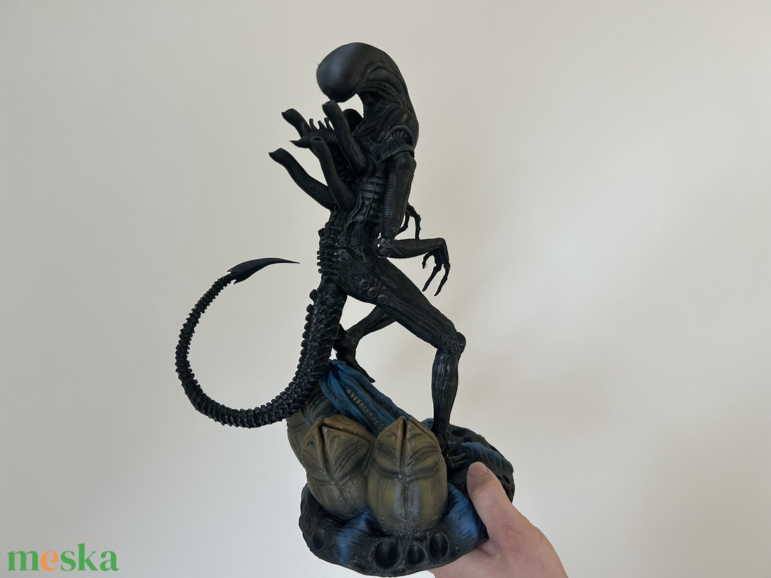  Egyedi, kézzel festett Xenomorph figura  Alien rajongóknak és gyűjtőknek! - otthon & életmód - dekoráció - dísztárgy - Meska.hu
