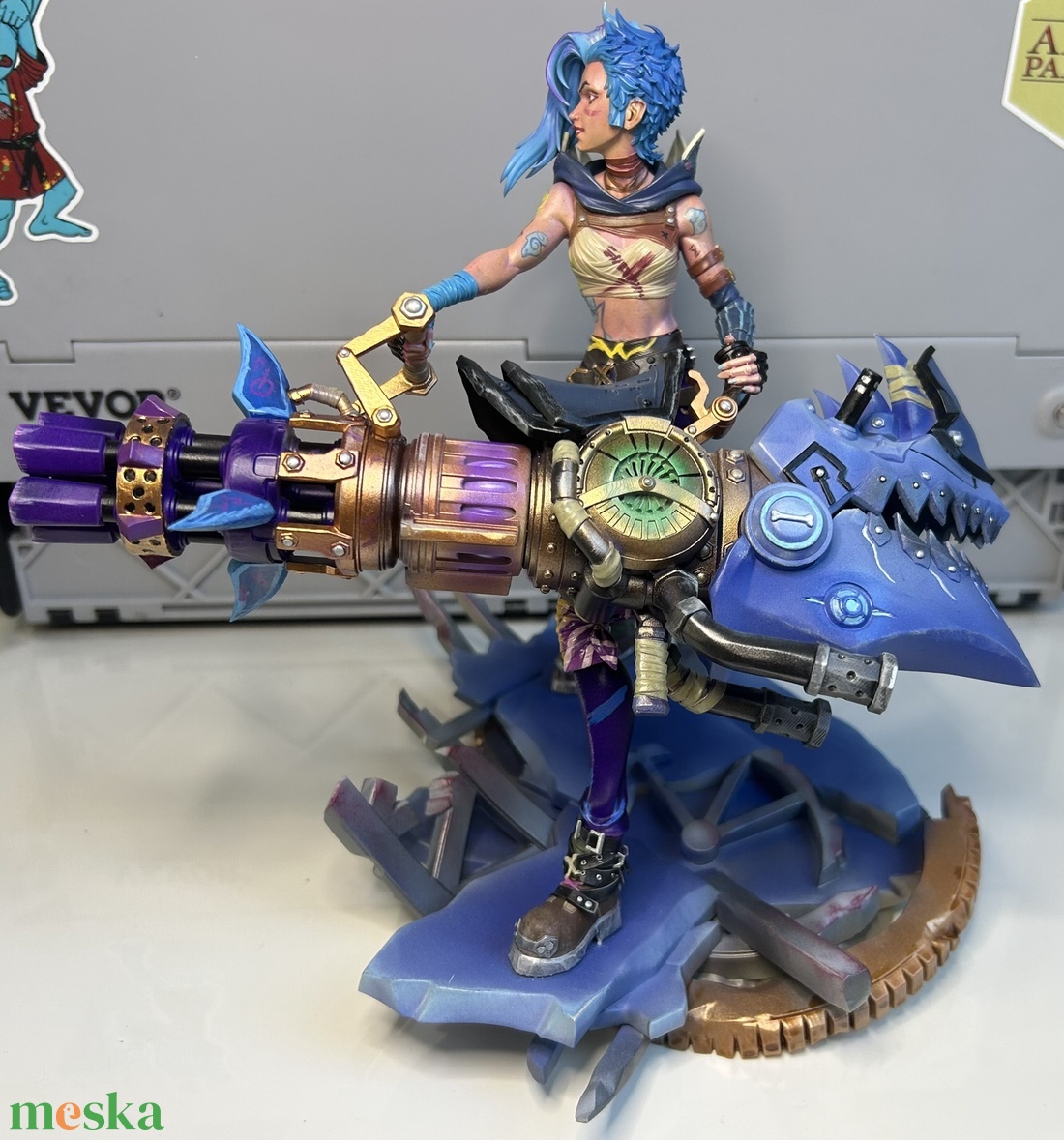 Jinx szobor � League of Legends / Arcane � kézzel festett gyanta figura - otthon & életmód - dekoráció - asztal és polc dekoráció - könyvszobor - Meska.hu