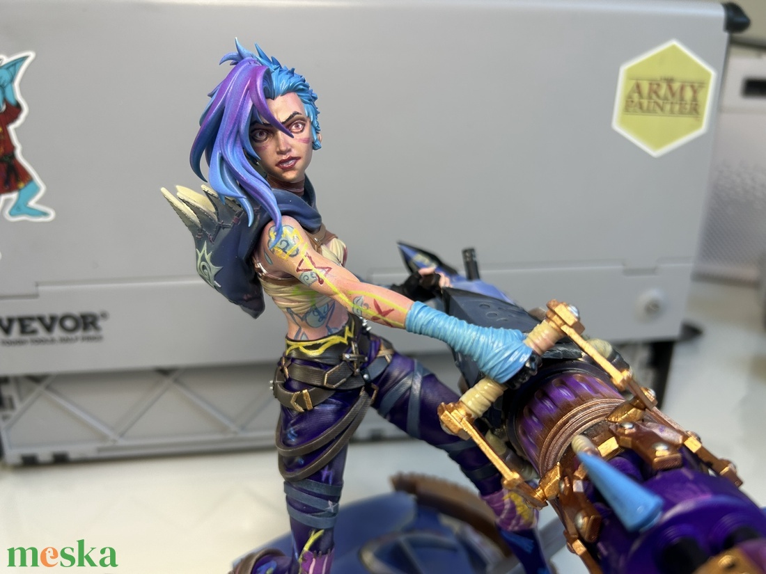 Jinx szobor � League of Legends / Arcane � kézzel festett gyanta figura - otthon & életmód - dekoráció - asztal és polc dekoráció - könyvszobor - Meska.hu