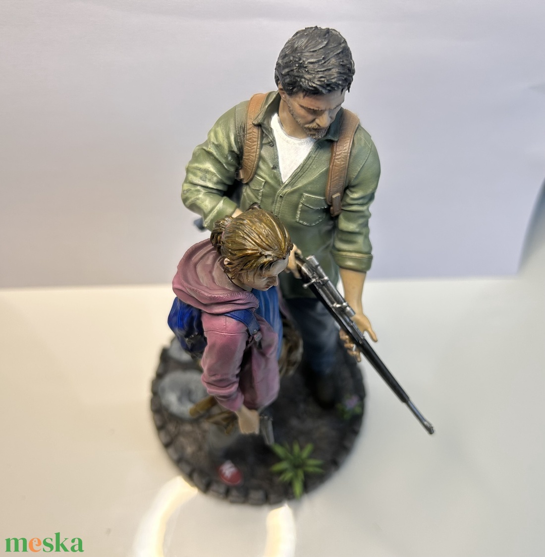  Joel és Ellie szobor � The Last of Us � kézzel festett gyanta figura - otthon & életmód - dekoráció - dekoratív figurák és szobrok - Meska.hu