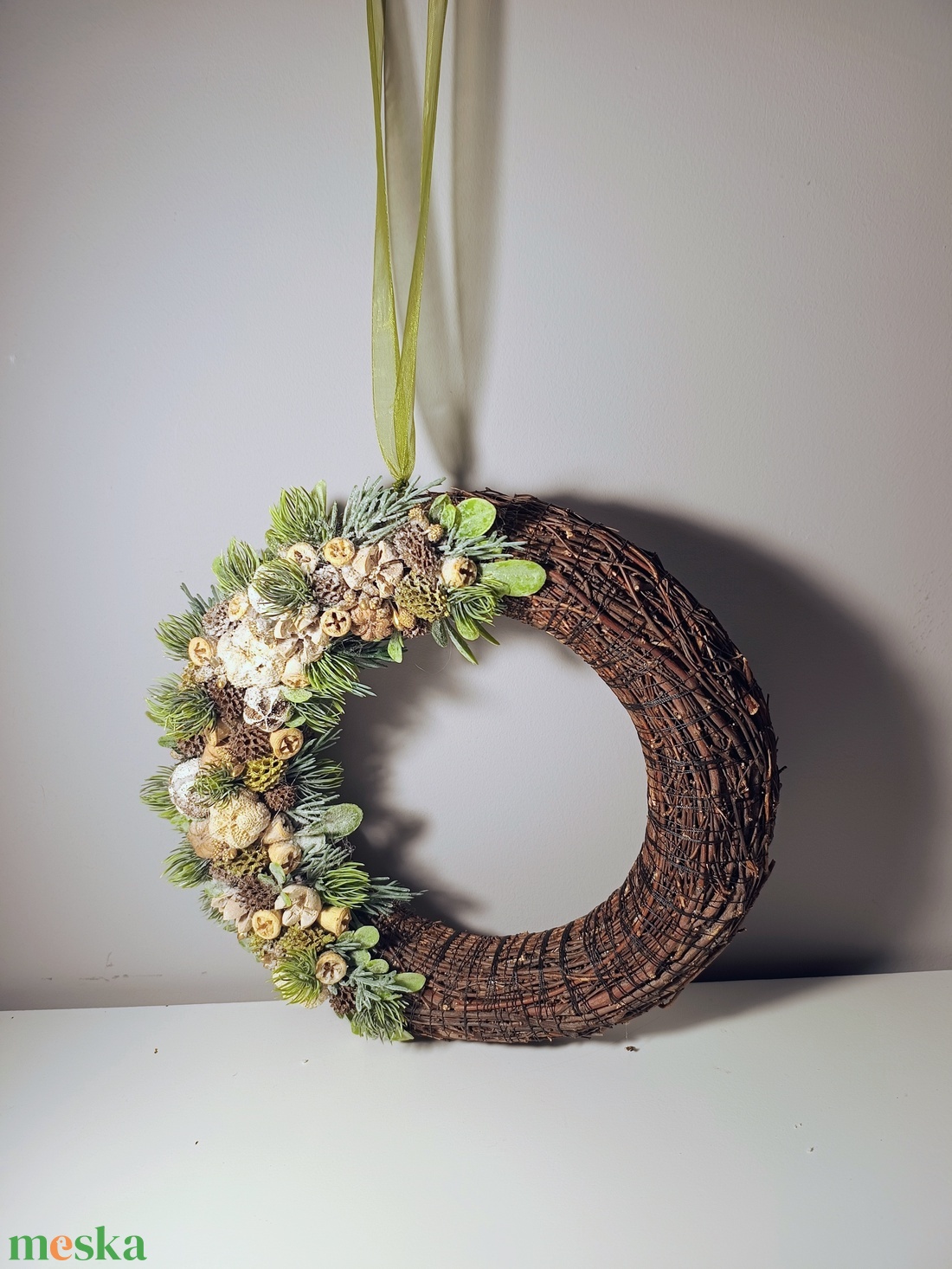 Téli fa alapon ünnepi adventi téli alkalmi ajtódísz kopogtató - otthon & életmód - dekoráció - ajtó- és ablak dekoráció - ajtódísz & kopogtató - Meska.hu