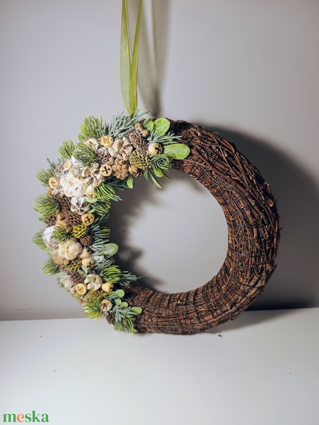 Téli fa alapon ünnepi adventi téli alkalmi ajtódísz kopogtató - otthon & életmód - dekoráció - ajtó- és ablak dekoráció - ajtódísz & kopogtató - Meska.hu