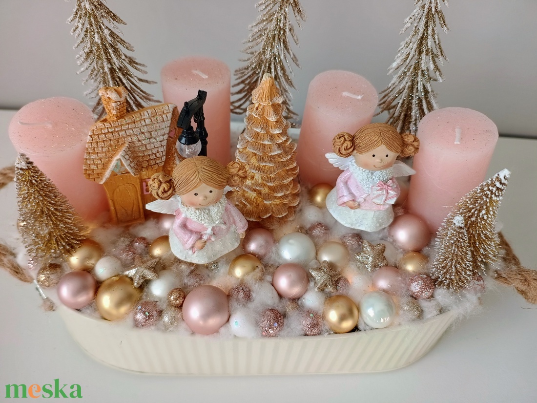 Angyalkás mézeskalács kerámia díszes rózsaszín gyertyás adventi karácsonyi ünnepi asztaldísz - karácsony - adventi díszek - adventi asztaldísz - Meska.hu