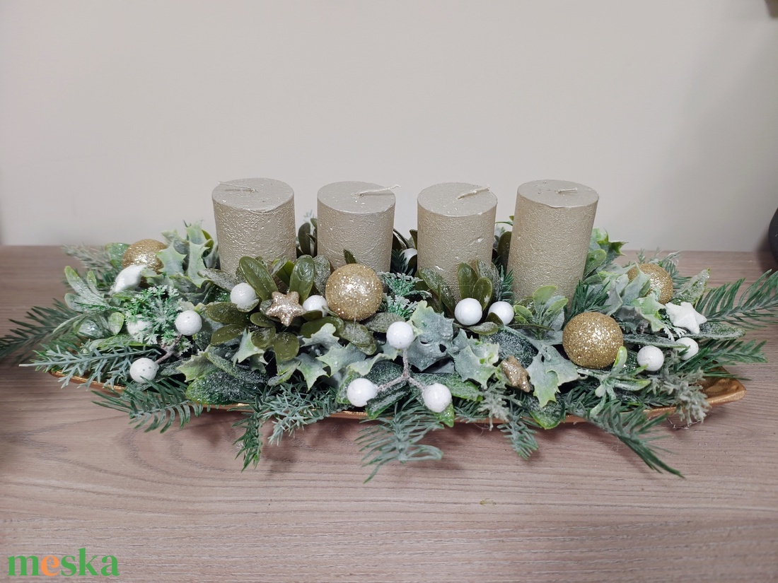 Arany zöld 4 arany gyertyás karácsonyi ünnepi adventi asztaldísz - karácsony - adventi díszek - adventi asztaldísz - Meska.hu
