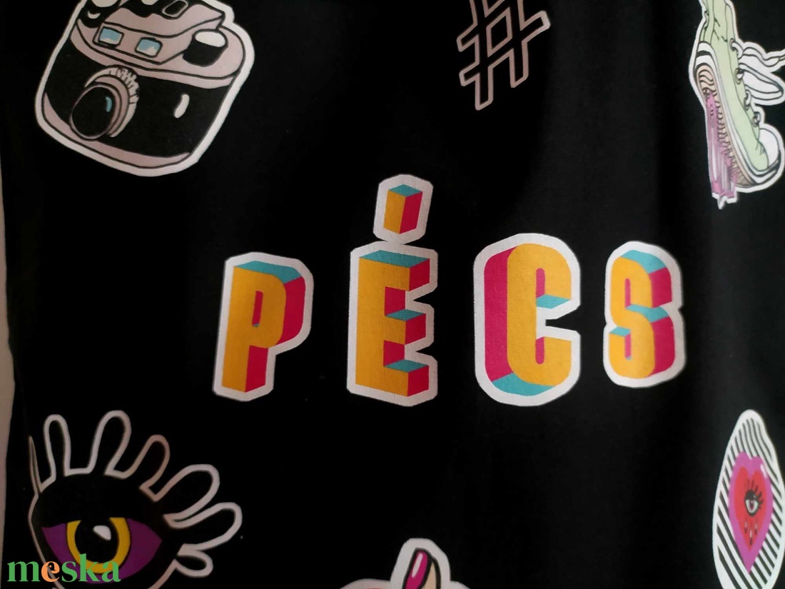 ÚJ ! ' PÉCS ' táska 'Stickers' sorozat-királykék felratos-olivazöld bevásárlótáska/shoppingtáska /shopper - táska & tok - bevásárlás & shopper táska - shopper, textiltáska, szatyor - Meska.hu ÚJ ! ' PÉCS ' táska 'Stickers' sorozat-királykék felratos-olivazöld bevásárlótáska/shoppingtáska /shopper - táska & tok - bevásárlás & shopper táska - shopper, textiltáska, szatyor - Meska.hu