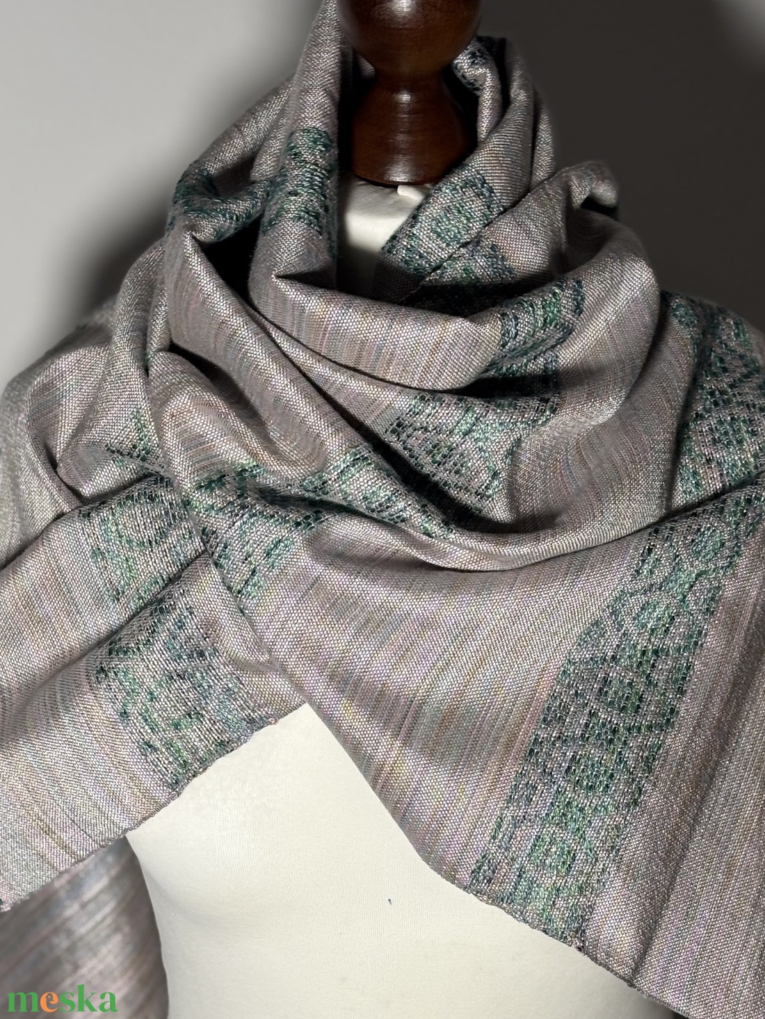 Kézzel szőtt elegáns púder Rózsaszín Zöld Selyem Kendő - ruha & divat - sál, sapka, kendő - kendő - Meska.hu Kézzel szőtt elegáns púder Rózsaszín Zöld Selyem Kendő - ruha & divat - sál, sapka, kendő - kendő - Meska.hu
