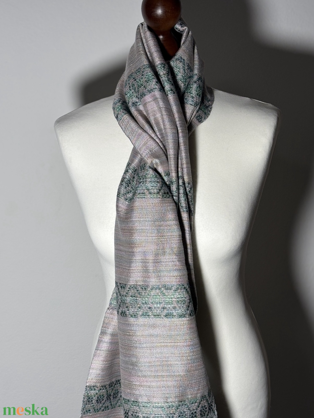 Kézzel szőtt elegáns púder Rózsaszín Zöld Selyem Kendő - ruha & divat - sál, sapka, kendő - kendő - Meska.hu Kézzel szőtt elegáns púder Rózsaszín Zöld Selyem Kendő - ruha & divat - sál, sapka, kendő - kendő - Meska.hu