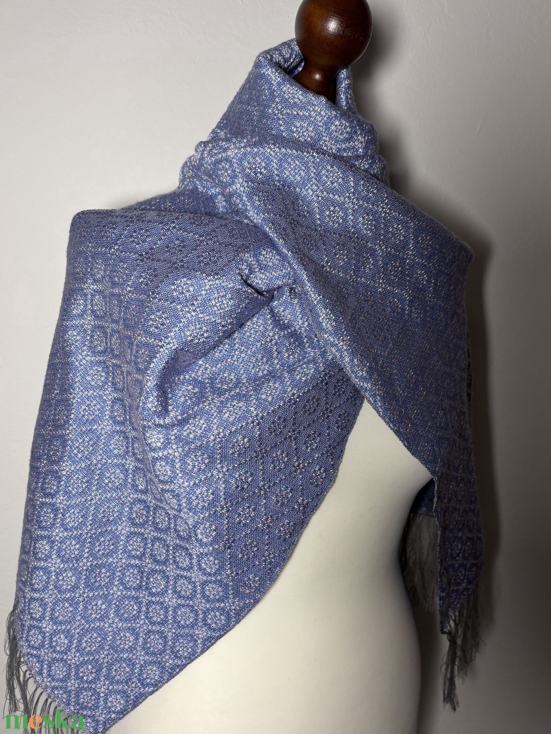 Kézzel szőtt elegáns Lilás Kék Selyem Kendő - ruha & divat - sál, sapka, kendő - kendő - Meska.hu Kézzel szőtt elegáns Lilás Kék Selyem Kendő - ruha & divat - sál, sapka, kendő - kendő - Meska.hu