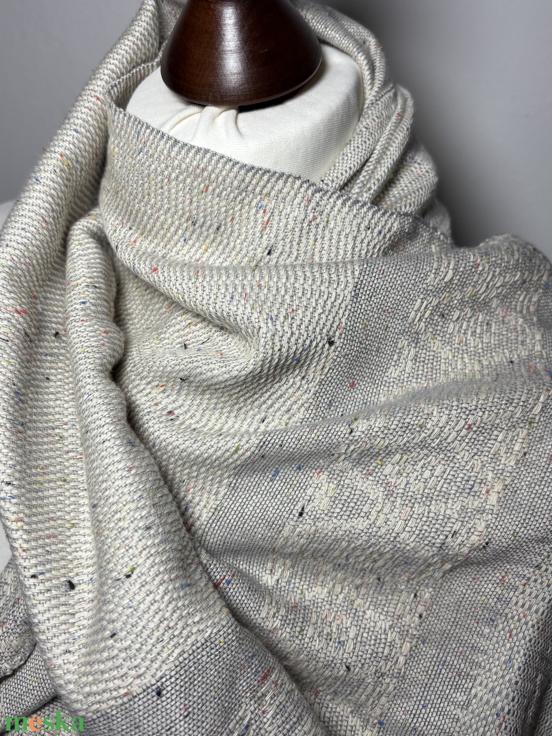 Kézzel szőtt elegáns Bézs Pamut Kendő - ruha & divat - sál, sapka, kendő - kendő - Meska.hu Kézzel szőtt elegáns Bézs Pamut Kendő - ruha & divat - sál, sapka, kendő - kendő - Meska.hu