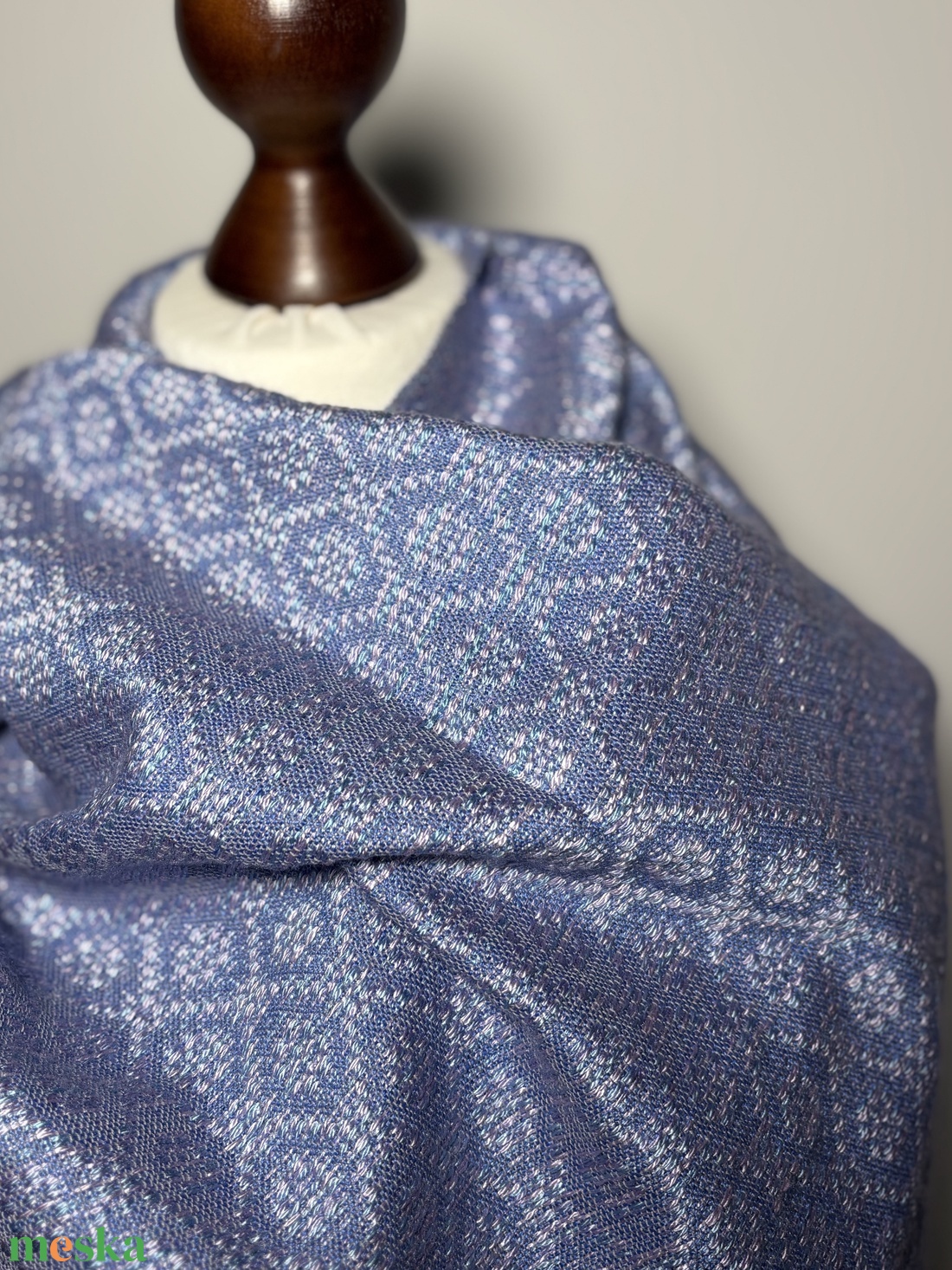 Kézzel szőtt elegáns Lilás Kék Selyem Kendő - ruha & divat - sál, sapka, kendő - kendő - Meska.hu Kézzel szőtt elegáns Lilás Kék Selyem Kendő - ruha & divat - sál, sapka, kendő - kendő - Meska.hu