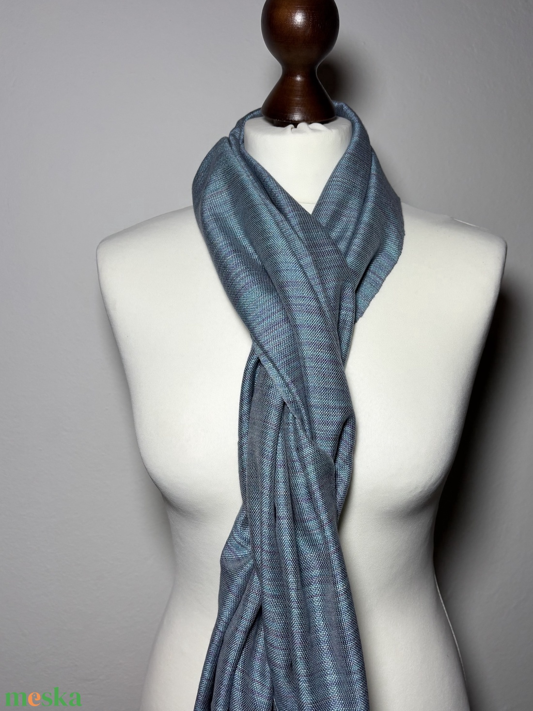 Kézzel szőtt elegáns Kék Selyem Kendő - ruha & divat - sál, sapka, kendő - kendő - Meska.hu Kézzel szőtt elegáns Kék Selyem Kendő - ruha & divat - sál, sapka, kendő - kendő - Meska.hu