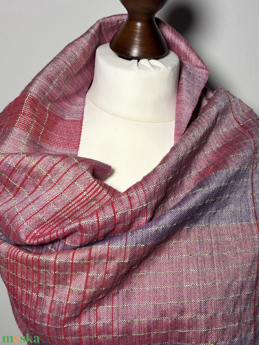 Kézzel szőtt Lilás Selyem Kendő - ruha & divat - sál, sapka, kendő - kendő - Meska.hu