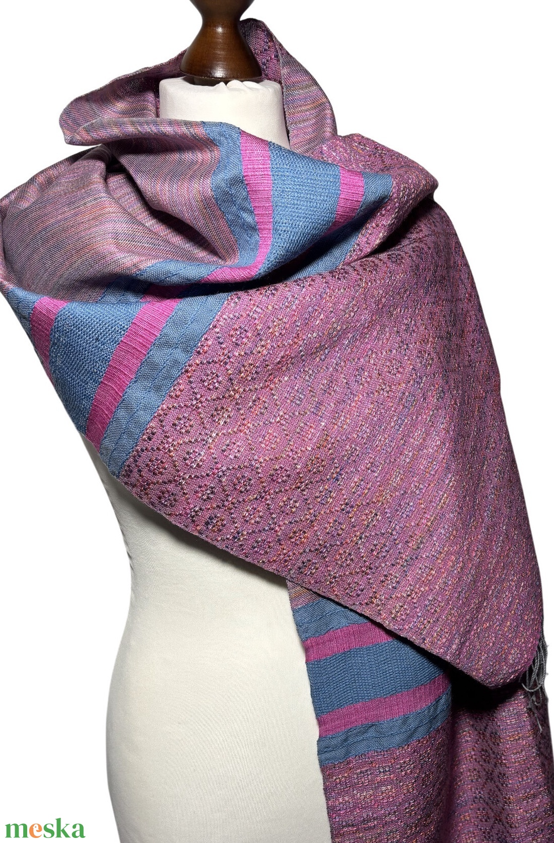 Kézzel szőtt Málna Selyem Kendő - ruha & divat - sál, sapka, kendő - kendő - Meska.hu